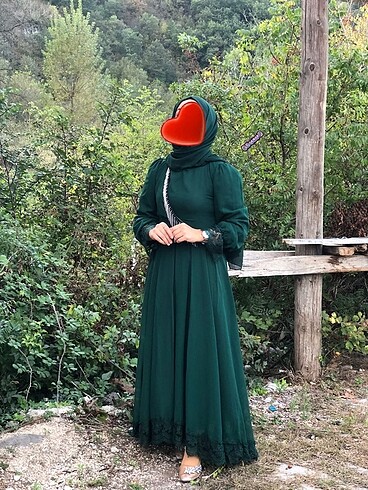 Yeşil tesettür elbise