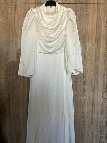 Nikah elbisesi