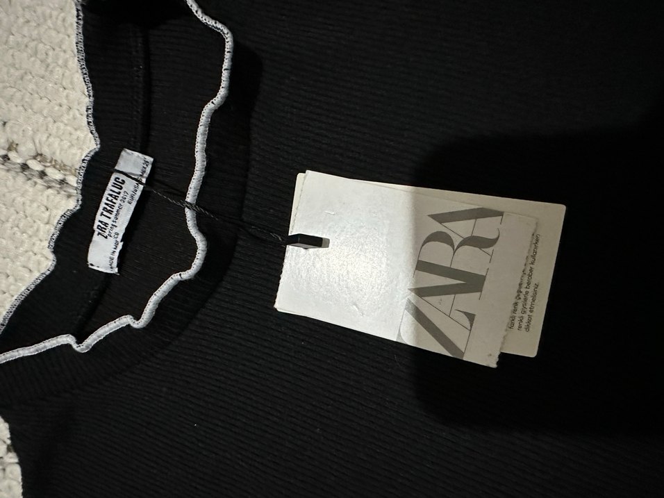 Zara Siyah Kısa Kollu Triko Tişört - Görsel 2