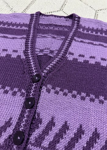 Mor Düğmeli Triko Süveter - Görsel 2