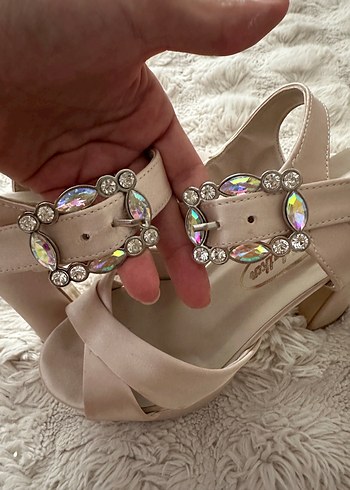 Lutvelizade Bej İpek görünümlü saten Platform Topuklu Ayakkabı - Görsel 3