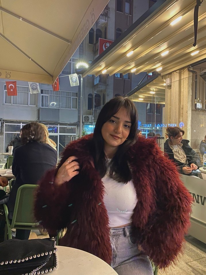 Stradivarius bordo kürk - Görsel 5