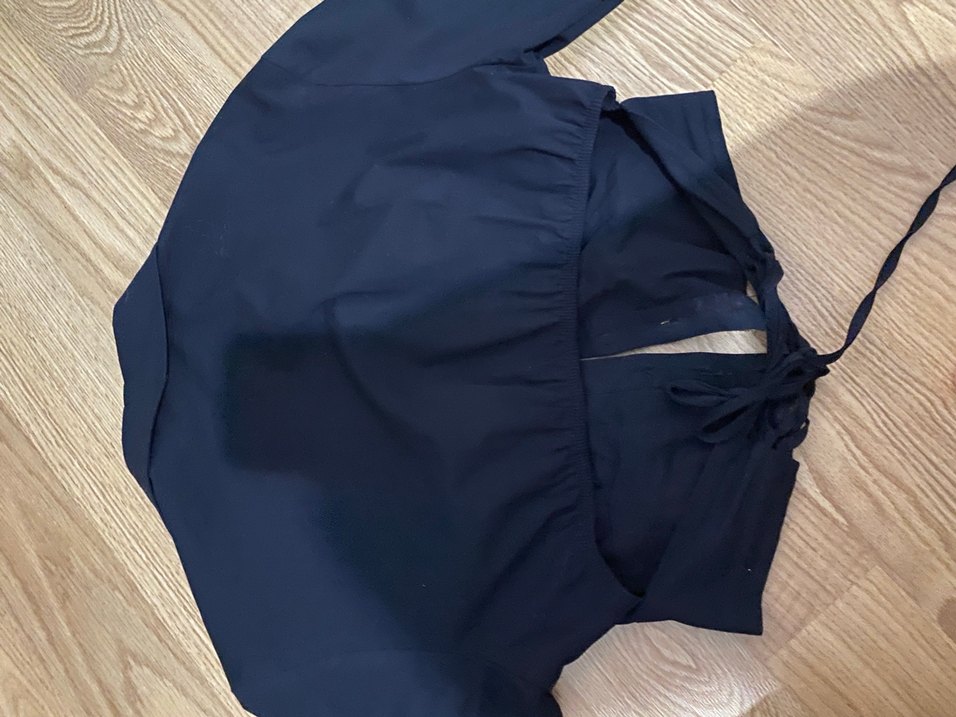 trendyolmilla belden bağlamalı crop gömlek - Görsel 2