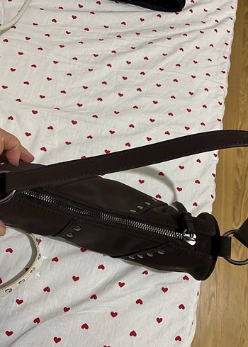 Pull and bear kol çantası - Görsel 2