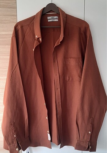 Defacto gömlek 2. El defolu 4xl slim fit 150 tl