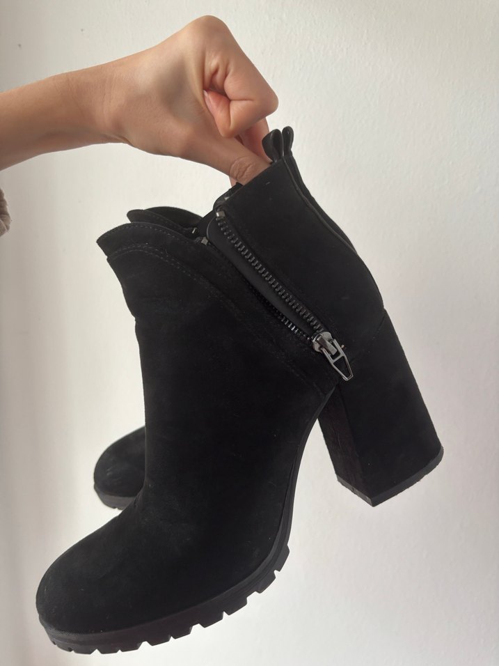 Siyah Süet Kadın Topuklu Bot Velcro - Görsel 4