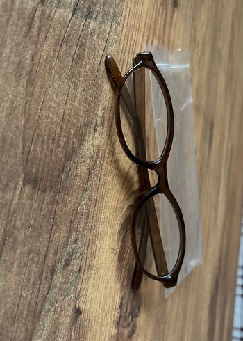 Şeffaf Koyu Bej Kadın Gözlük Çerçevesi - Görsel 3