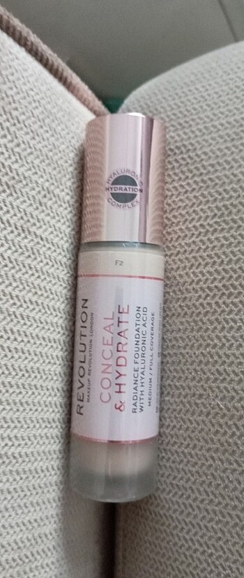 Beden Revolution fondoten F2 HYALURONIC ACID