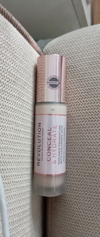 Beden Renk Revolution fondoten F2 HYALURONIC ACID