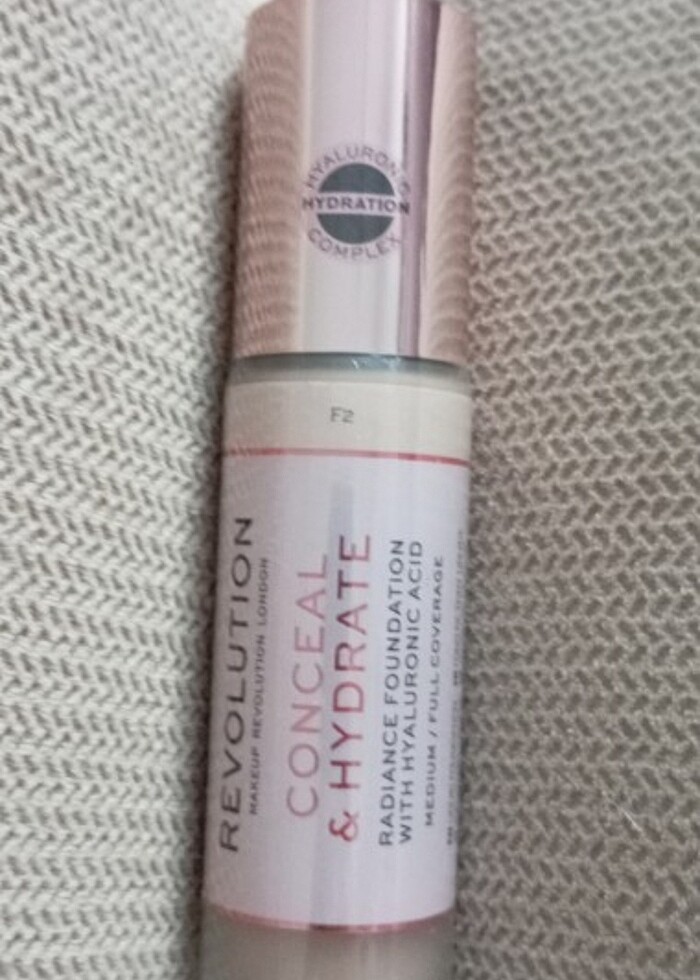 Revolution fondoten F2 HYALURONIC ACID - Görsel 3