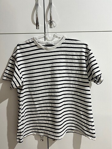 Bershka çizgili t-shirt
