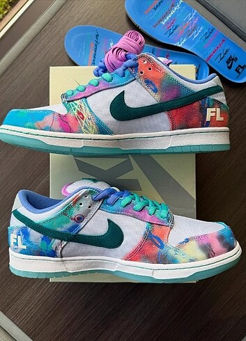 universal Beden Nike SB Dunk Low Futura Laboratories