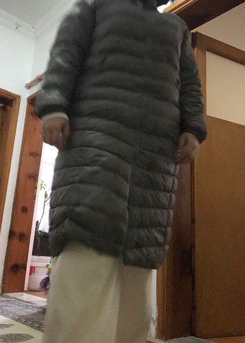 Gri Uzun Suni Kürklü Kadın Mont - Görsel 5