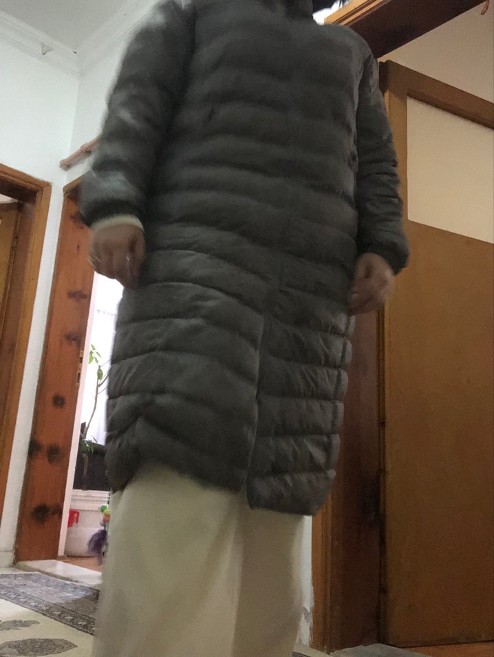 Gri Uzun Suni Kürklü Kadın Mont - Görsel 5