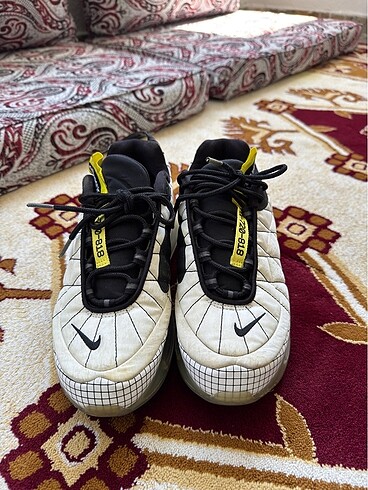Nike air Mx 720-818