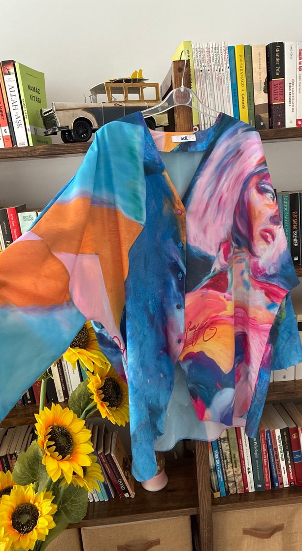 Uzun Kollu, Çok Renkli Baskılı Kadın Gömlek - Görsel 2