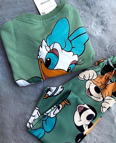 Zara Daffy Duck Takım