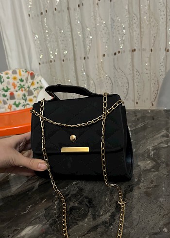 Zincir Detaylı Siyah Kadın Deri Çanta - Görsel 3