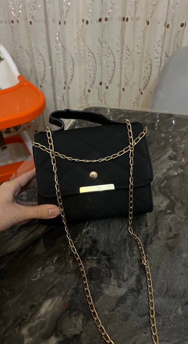 Zincir Detaylı Siyah Kadın Deri Çanta - Görsel 4