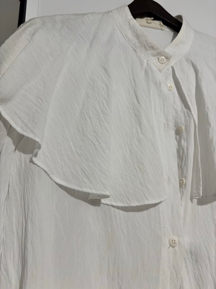 Kadın Beyaz Keten Fırfırlı Gömlek - Görsel 2