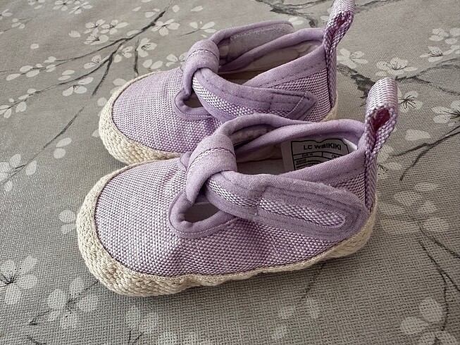 16 Beden mor Renk LCWaikiki 16 numara Bebek Ayakkabısı