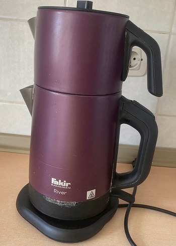 Fakir River Mor Çay Makinesi
