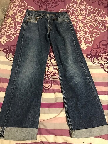 Levis pantolon