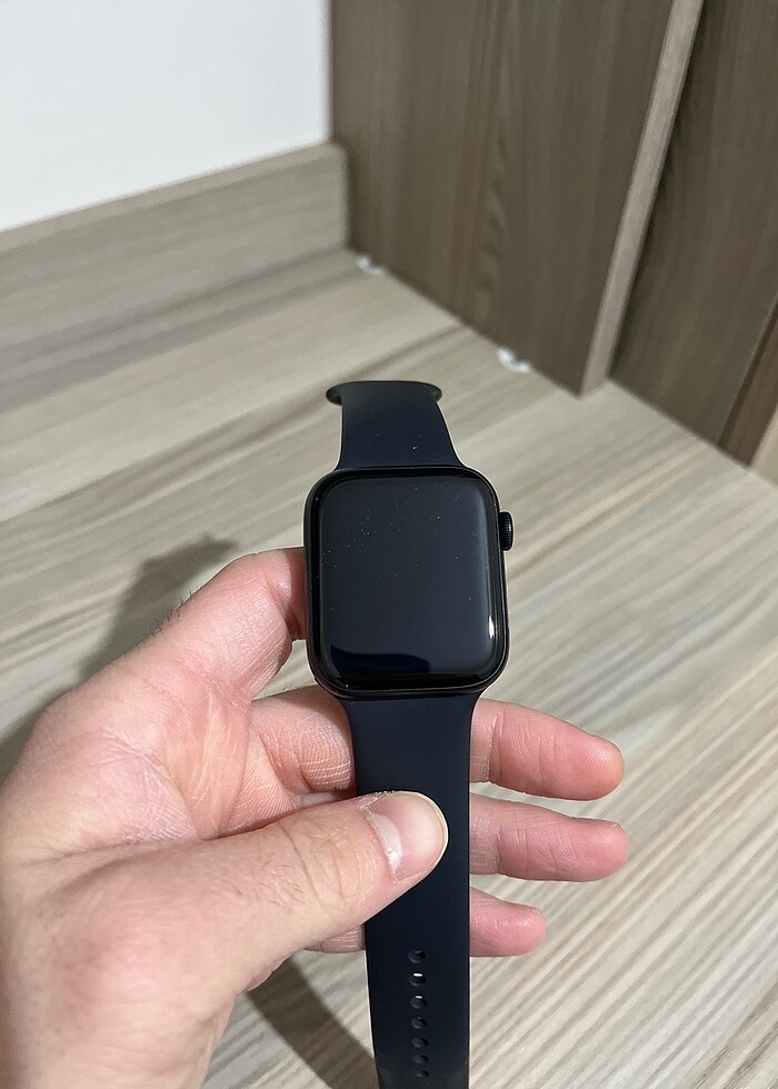 Apple Watch SE 44mm - Görsel 3