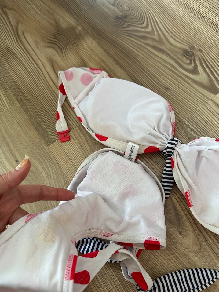 Kırmızı Puantiyeli Bağcıklı Bikini - Görsel 4