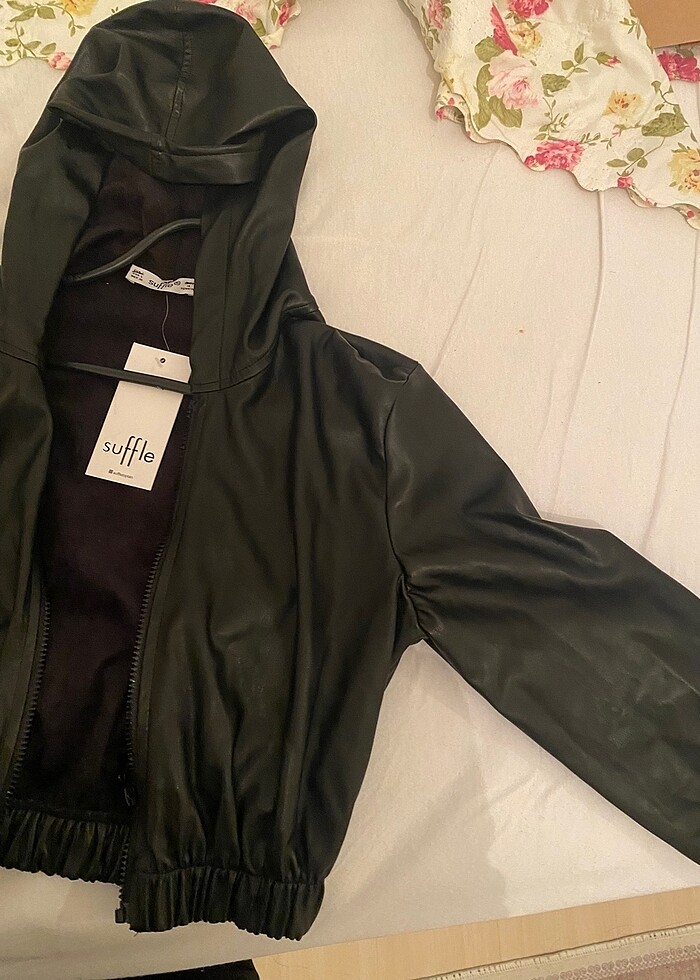 Deri crop ceket - Görsel 3