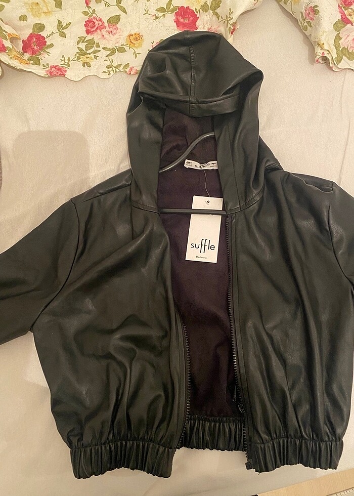 Deri crop ceket - Görsel 4