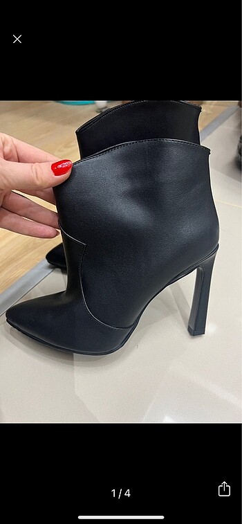 Nine West Ürün sadece 1 kere yarım saat giyildi