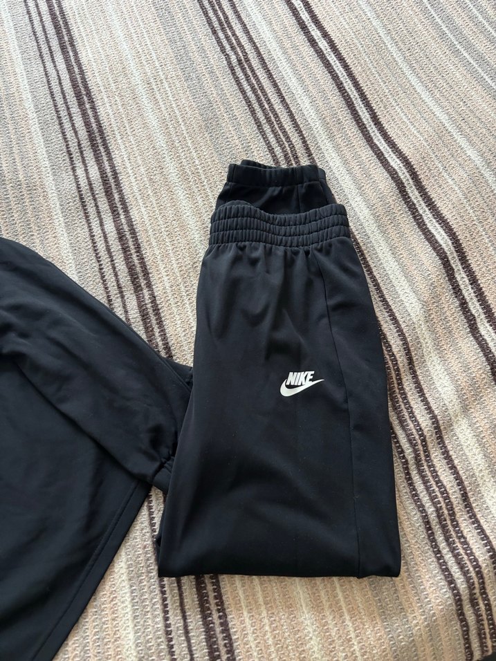 Nike Siyah Uzun Kollu Spor Sweatshirt - Görsel 2