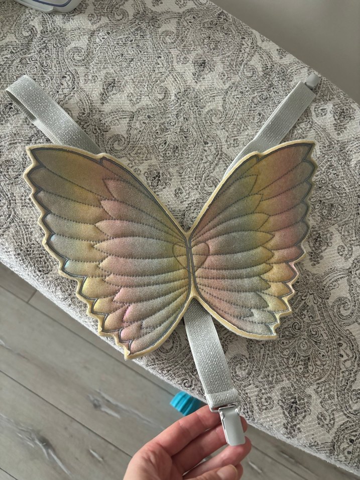 Gri Nakışlı Kelebek Kanatlı Kız Aksesuarı - Görsel 2