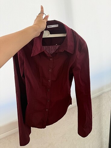 Bershka çan kollu gömlek
