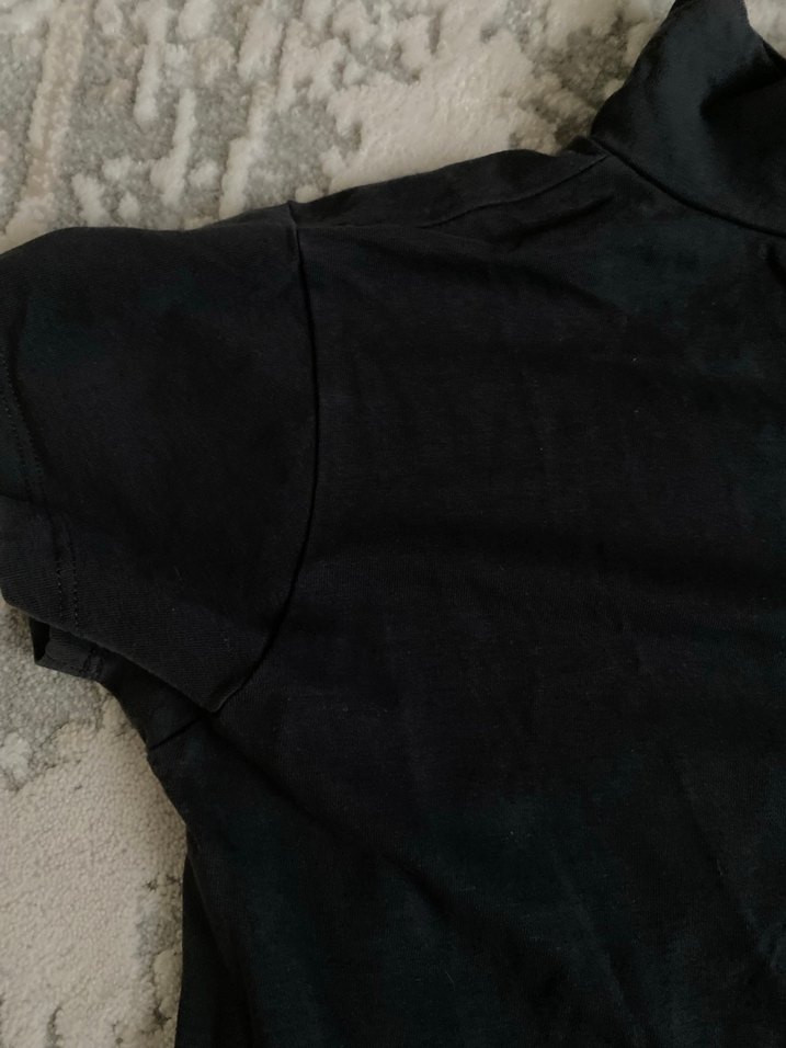 Siyah Kısa Kollu Hamile Balıkçı Yaka Tişört - Görsel 2