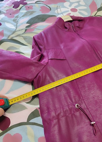 Parlak Mor Kadın Deri Uzun Yağmurluk - Görsel 3