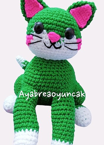 Amigurumi örgü oyuncak kedi 
