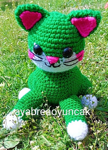 Beden Renk Örgü oyuncak kedi amigurumi