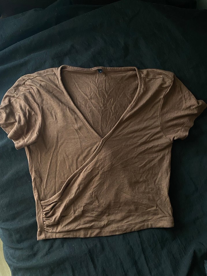 Kahverengi V Yaka Kadın Crop Top - Görsel 2