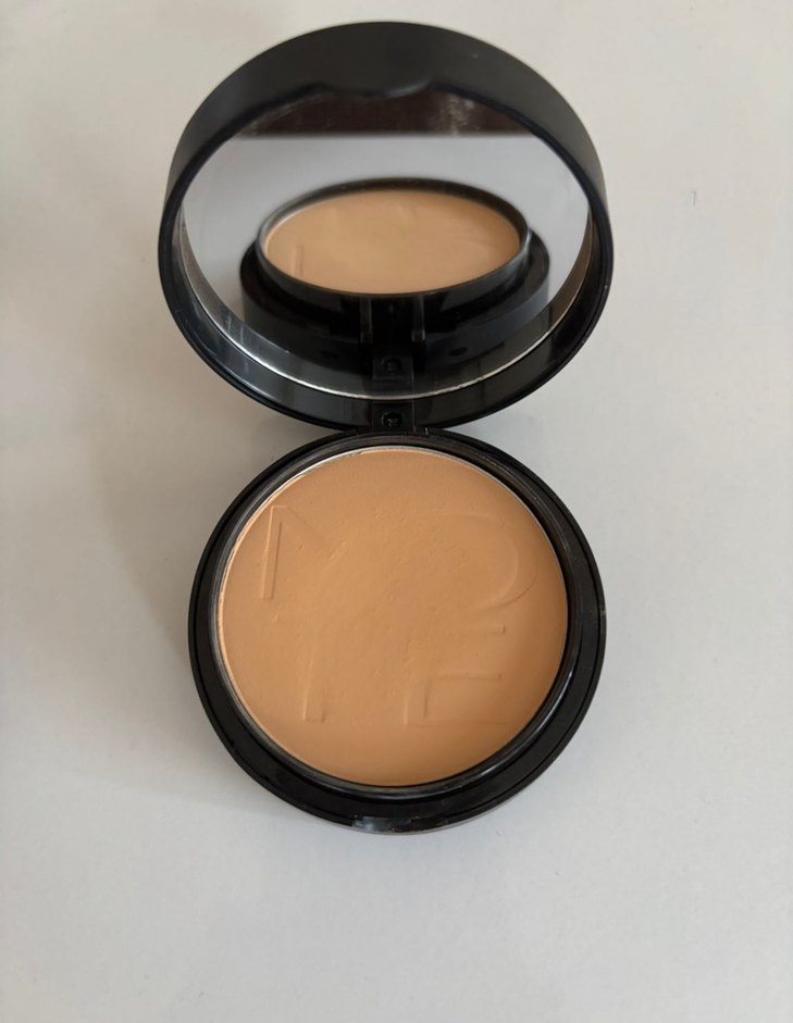 Siyah Note Pudra - Görsel 2