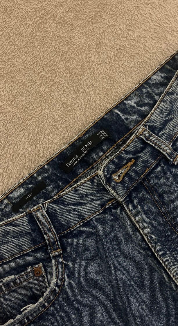 Bershka Mom jean — görsel 3/4