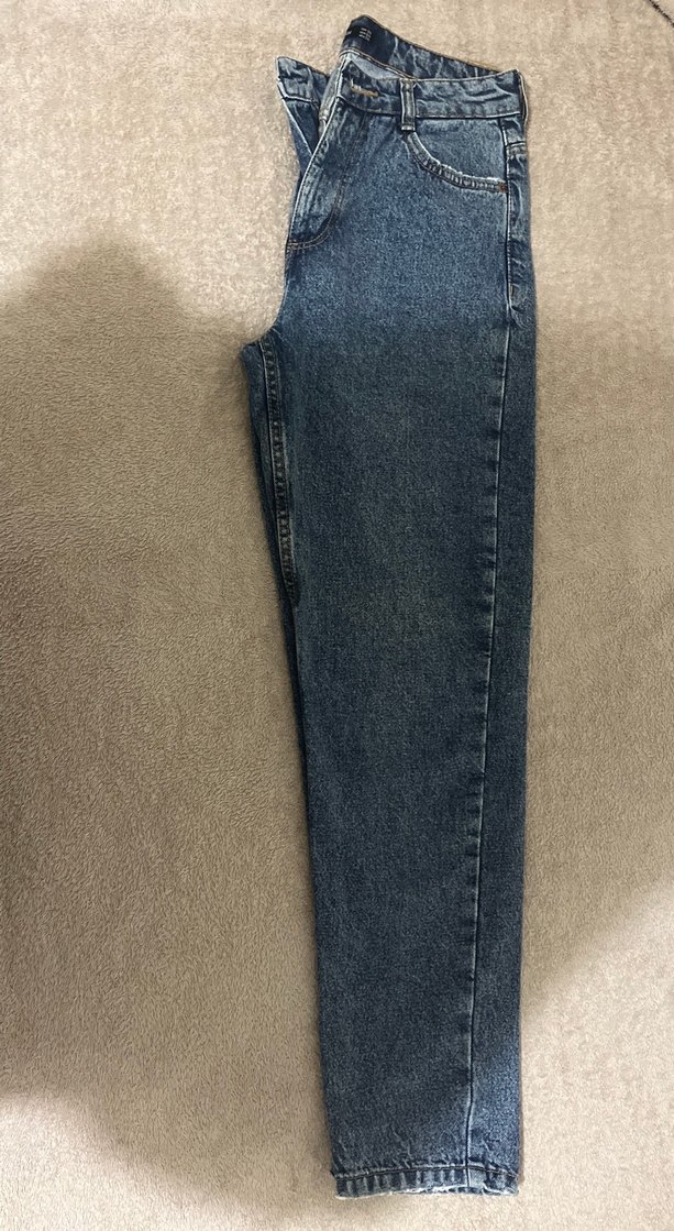 Bershka Mom jean — görsel 2/4