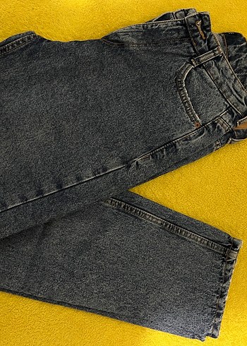 Bershka Koyu Gri Yikamali Rahat Denim Jean
