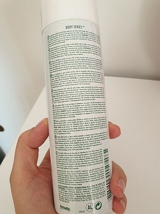 Diğer köpük vücut losyonu