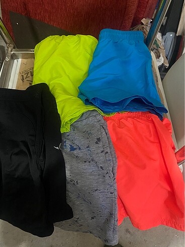 H&M 4 yaşından 8 yaşına kadar şort