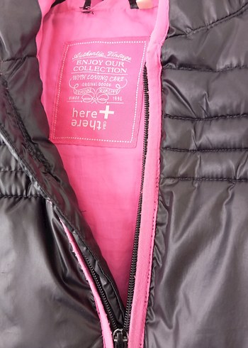 Siyah Kapüşonlu Kız Çocuk Kışlık Mont - Görsel 6