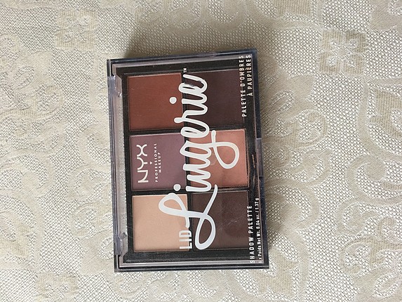 NYX Nyx Lingeri Far Paleti