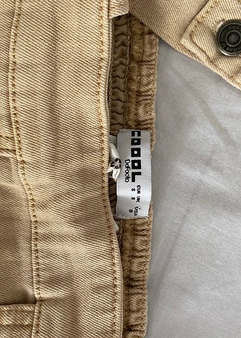 s Beden Bej Düğmeli Denim Crop Top
