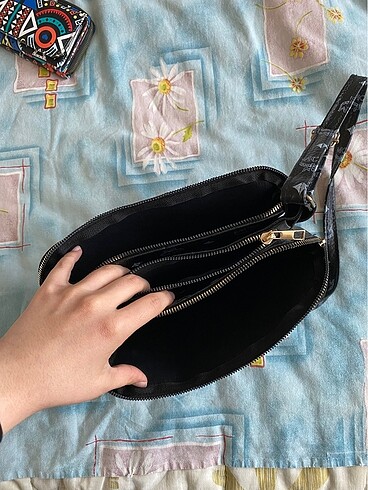Zara Çapraz çanta kol çantası tablet çantası
